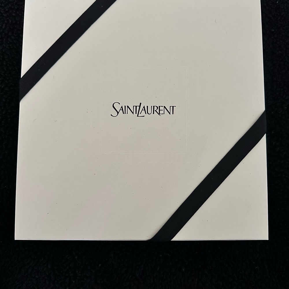 Yves Saint Laurent belt - Picture 8 of 14